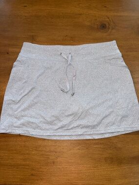 Women’s Light Gray Drawstring Skort